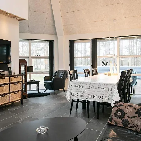 Holiday home 8 Person In *