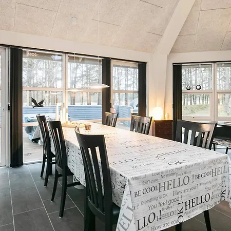 Nyaraló 8 Person In Læsø
